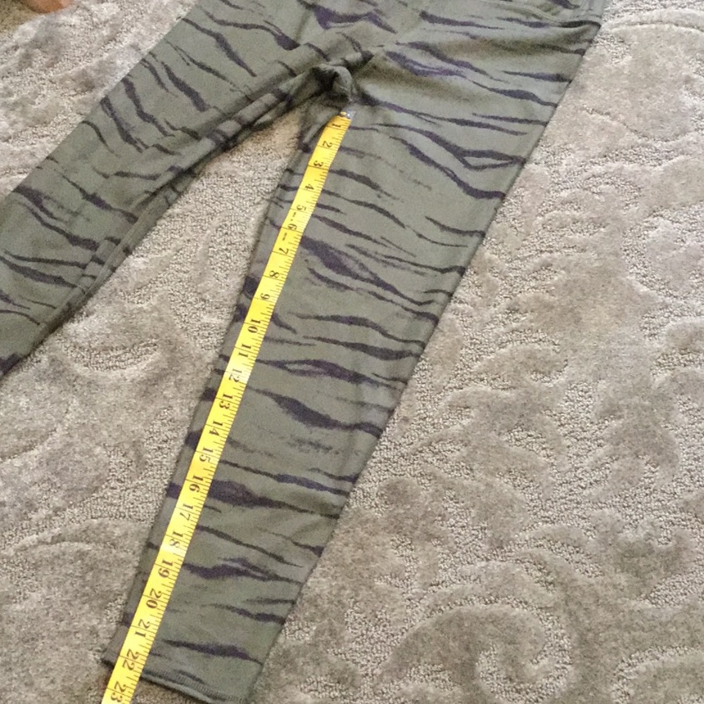 Athletic Set - image 6